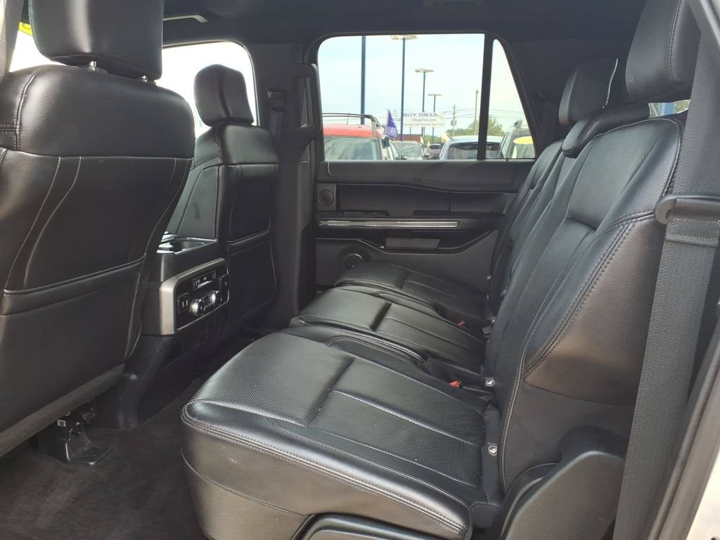 Certified 2018 Ford Expedition Max XLT w/ Equipment Group 202A AWD/4WD image 11
