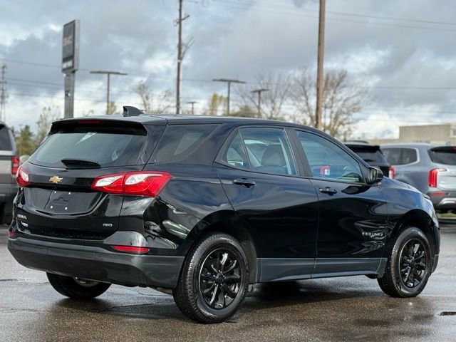 Used 2020 Chevrolet Equinox LS image 8