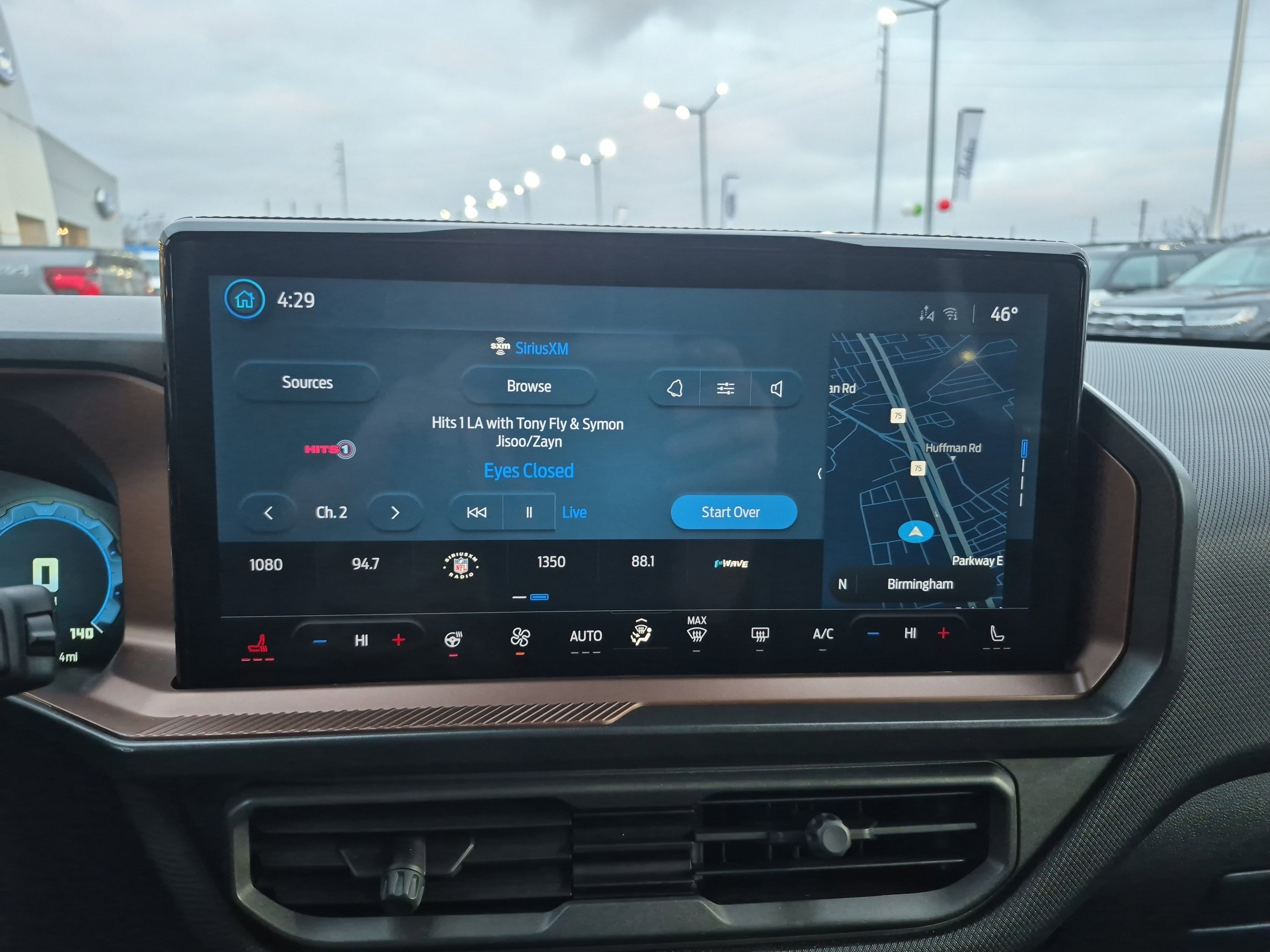 Certified 2025 Ford Bronco Sport Outer Banks w/ Outer Banks Tech Package+ image 35