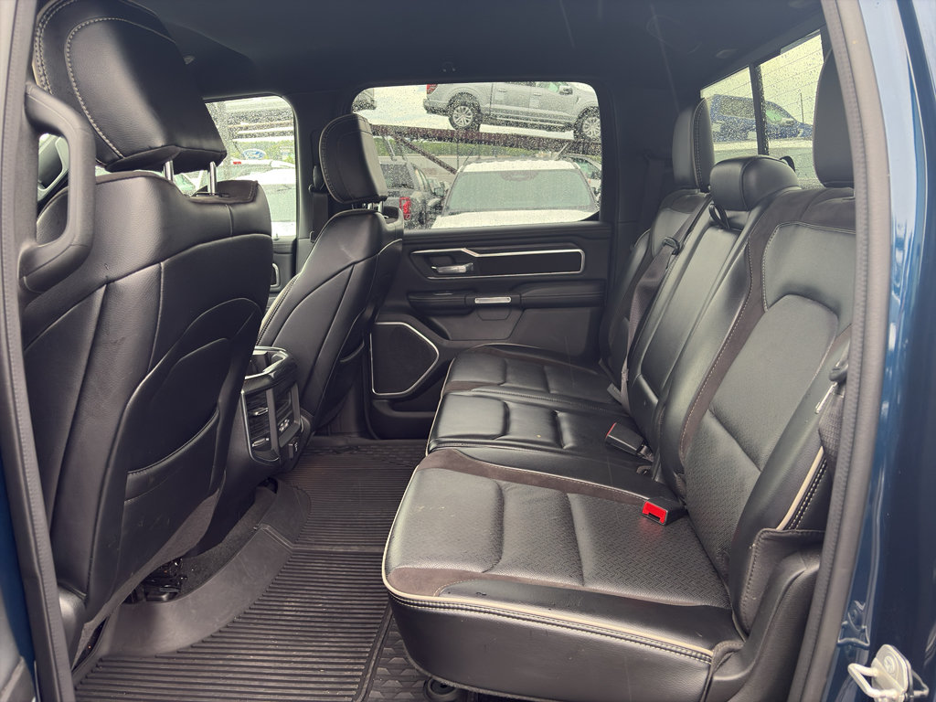 Used 2023 RAM 1500 Laramie AWD/4WD image 12