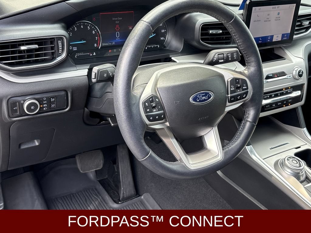 Certified 2023 Ford Explorer XLT w/ Equipment Group 202A AWD/4WD image 12