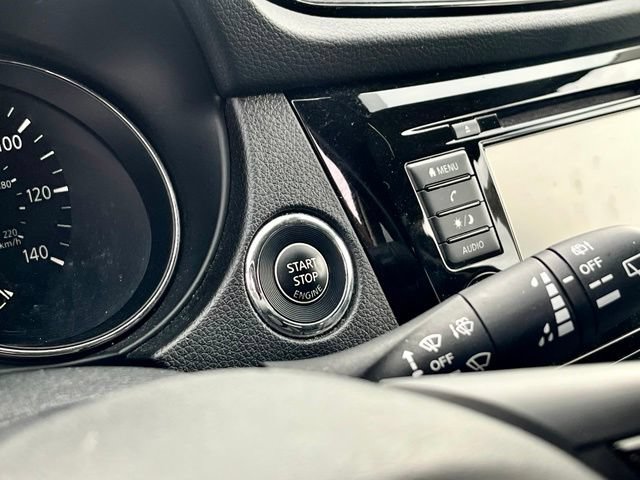 Used 2020 Nissan Rogue SV AWD/4WD image 13