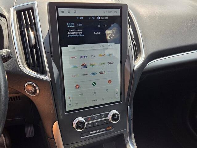 Certified 2024 Ford Edge Titanium AWD/4WD image 20