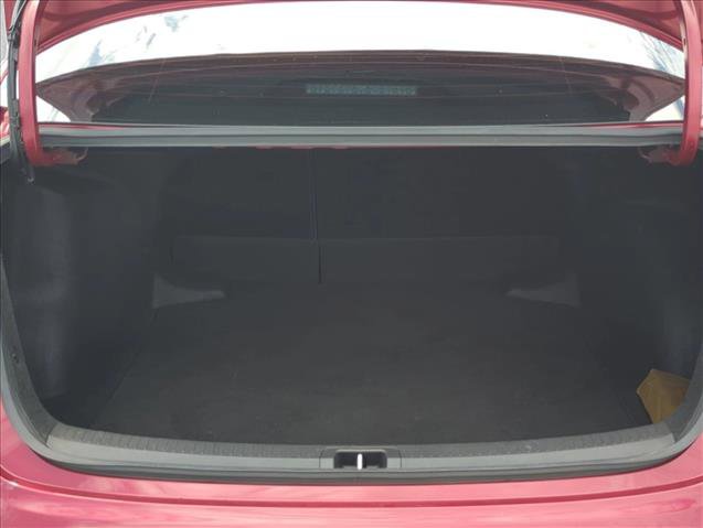 Used 2022 Toyota Corolla LE FWD image 6