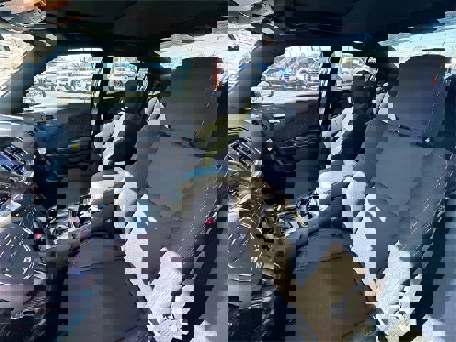 Used 2019 Dodge Charger GT w/ Stars & Stripes Edition image 21