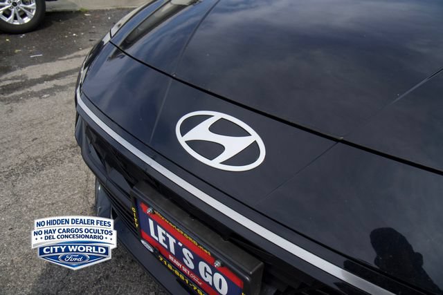 Used 2025 Hyundai Elantra SEL FWD image 7