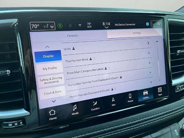 Used 2025 Chrysler Pacifica Limited FWD image 32