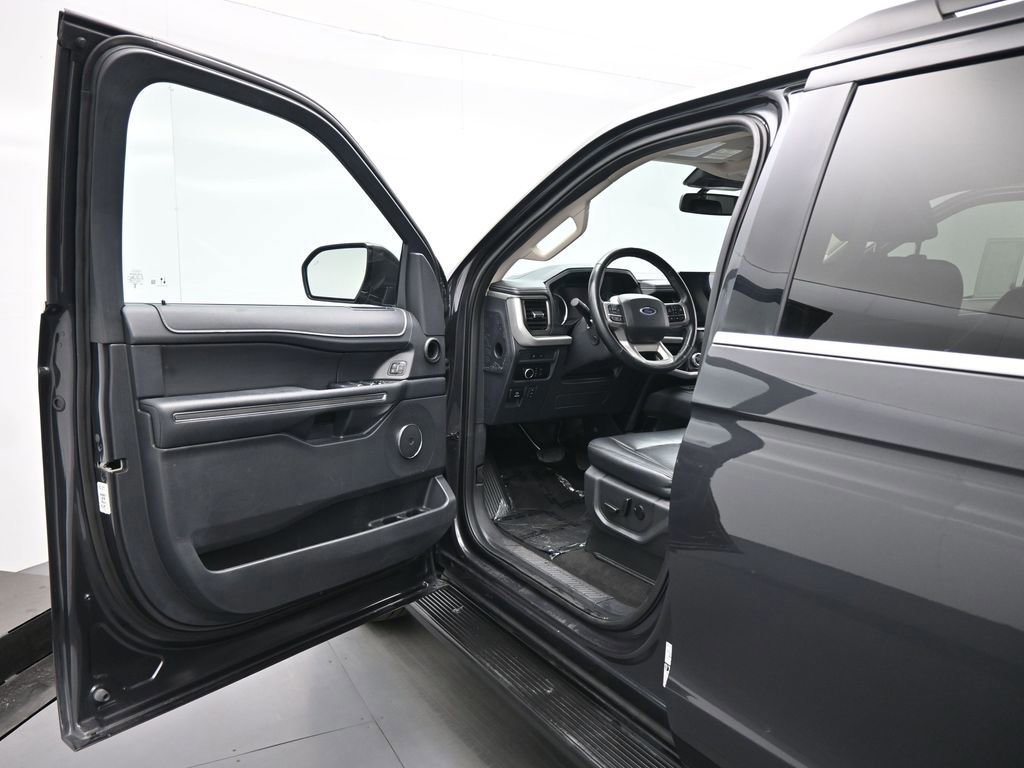 Certified 2024 Ford Expedition Max XLT image 34