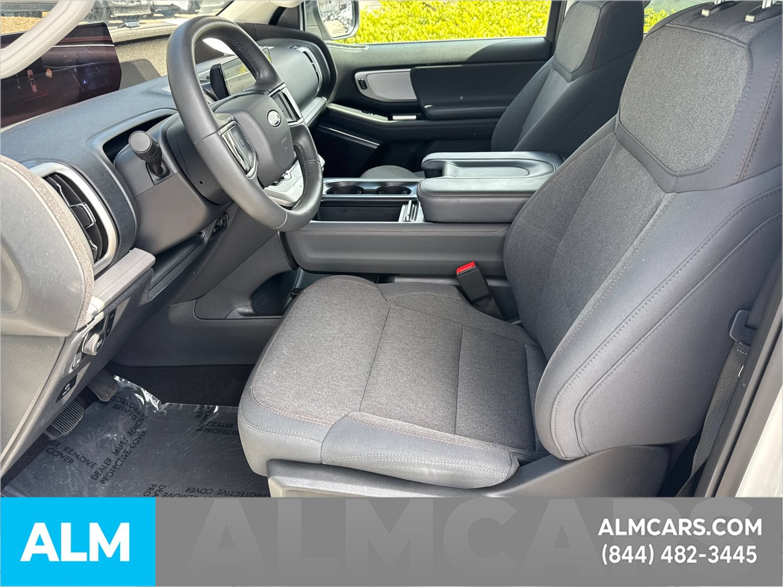 Certified 2025 Ford Expedition Active AWD/4WD image 10