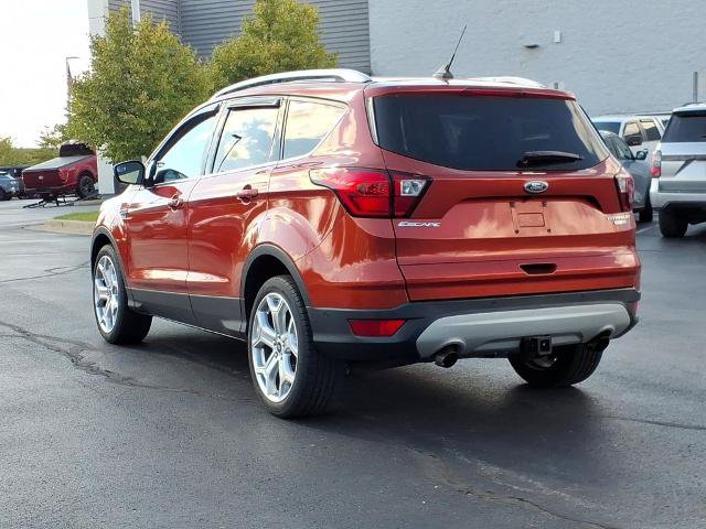 Certified 2019 Ford Escape Titanium w/ U9j03 - Titanium Tow Package AWD/4WD image 6