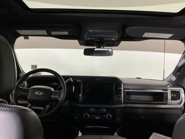 Certified 2025 Ford F450 Platinum w/ FX4 Off-Road Package image 29