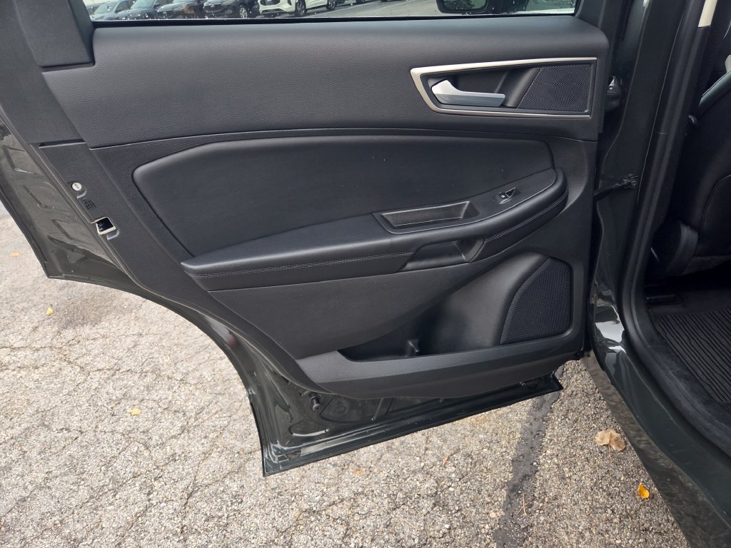 Certified 2024 Ford Edge SEL w/ Convenience Package AWD/4WD image 19