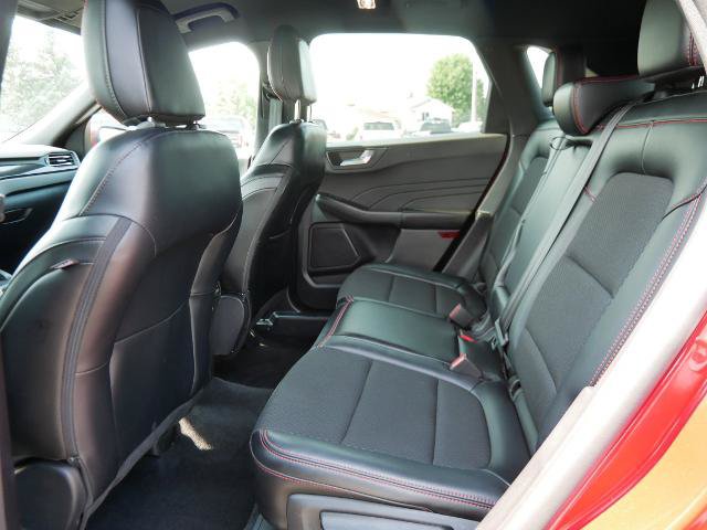 Certified 2025 Ford Escape ST-Line Select AWD/4WD image 11