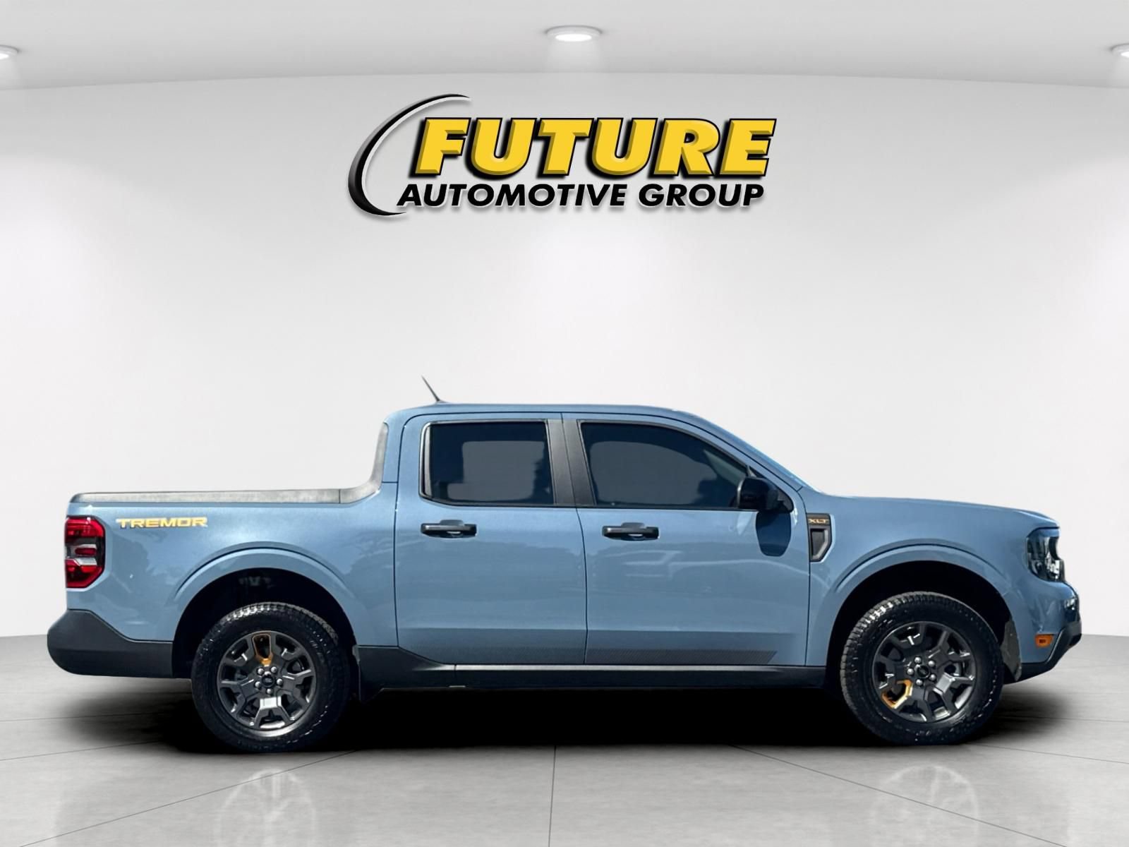 Certified 2024 Ford Maverick Tremor w/ Tremor Off-Road Package AWD/4WD image 2