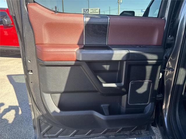 Certified 2018 Ford F150 Platinum w/ Equipment Group 701A Luxury image 29