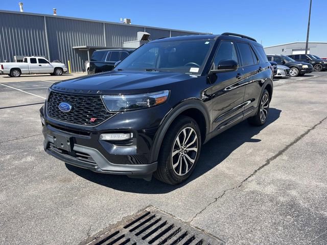 Certified 2022 Ford Explorer ST image 7