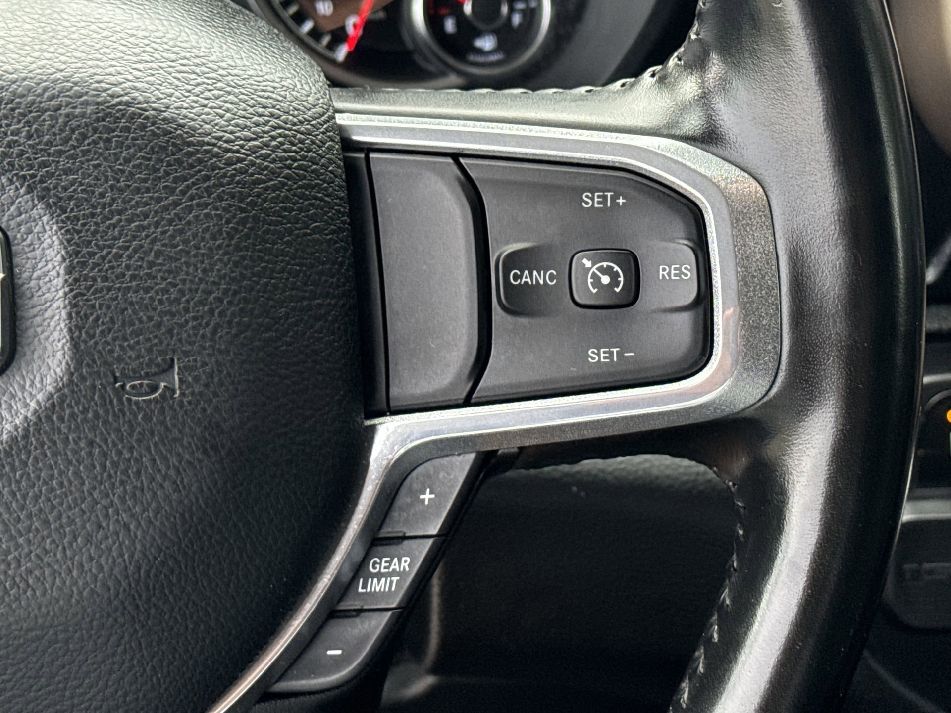 Used 2022 RAM 1500 Laramie image 57