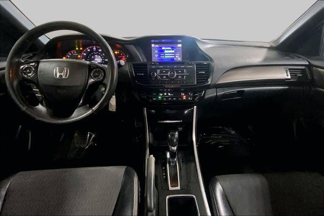 Used 2017 Honda Accord Sport image 16