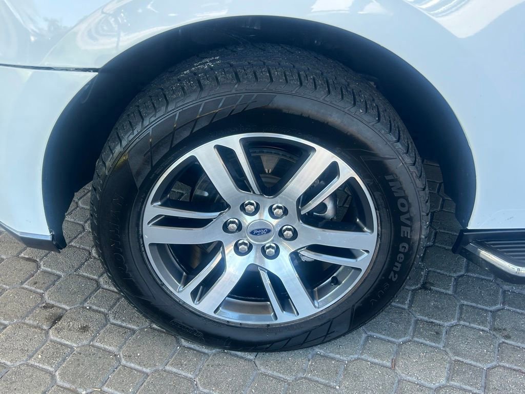 Certified 2023 Ford Expedition Limited image 19