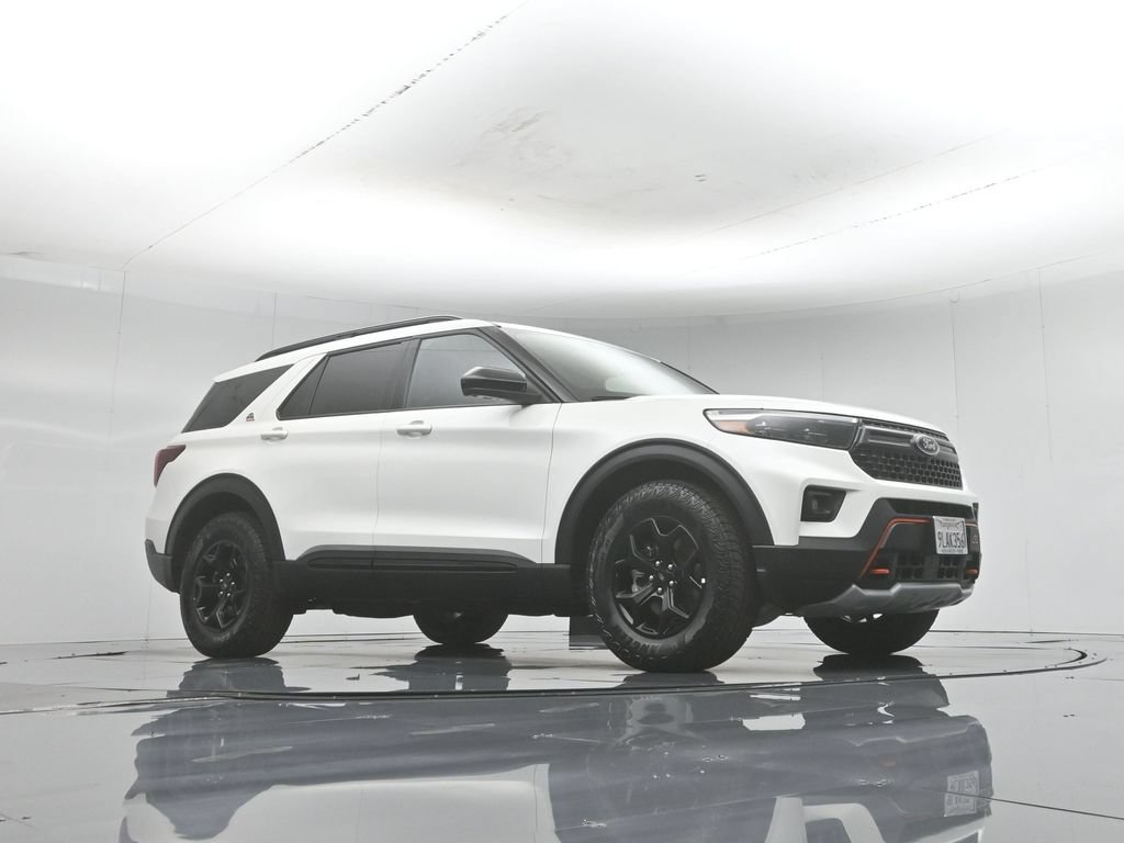 Certified 2023 Ford Explorer Timberline w/ Timberline Technology Package AWD/4WD image 3
