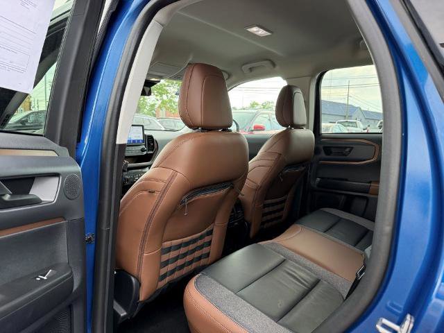 Certified 2023 Ford Bronco Sport Outer Banks w/ Tech Package image 18