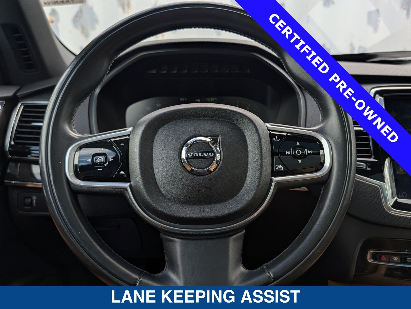 Used 2018 Volvo XC90 T5 Momentum w/ Convenience Package FWD image 30