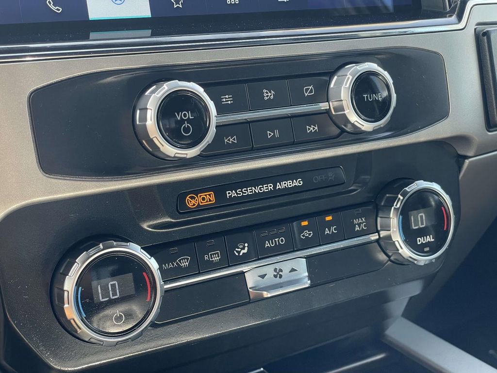 Certified 2022 Ford F250 Lariat image 16