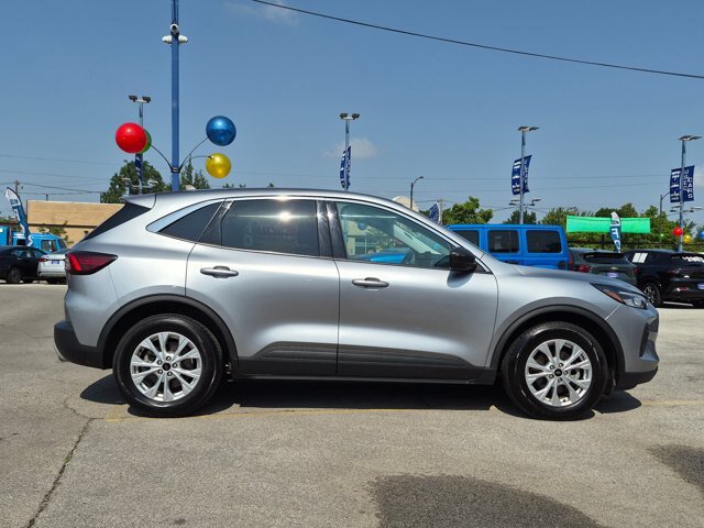 Certified 2024 Ford Escape Active FWD image 3