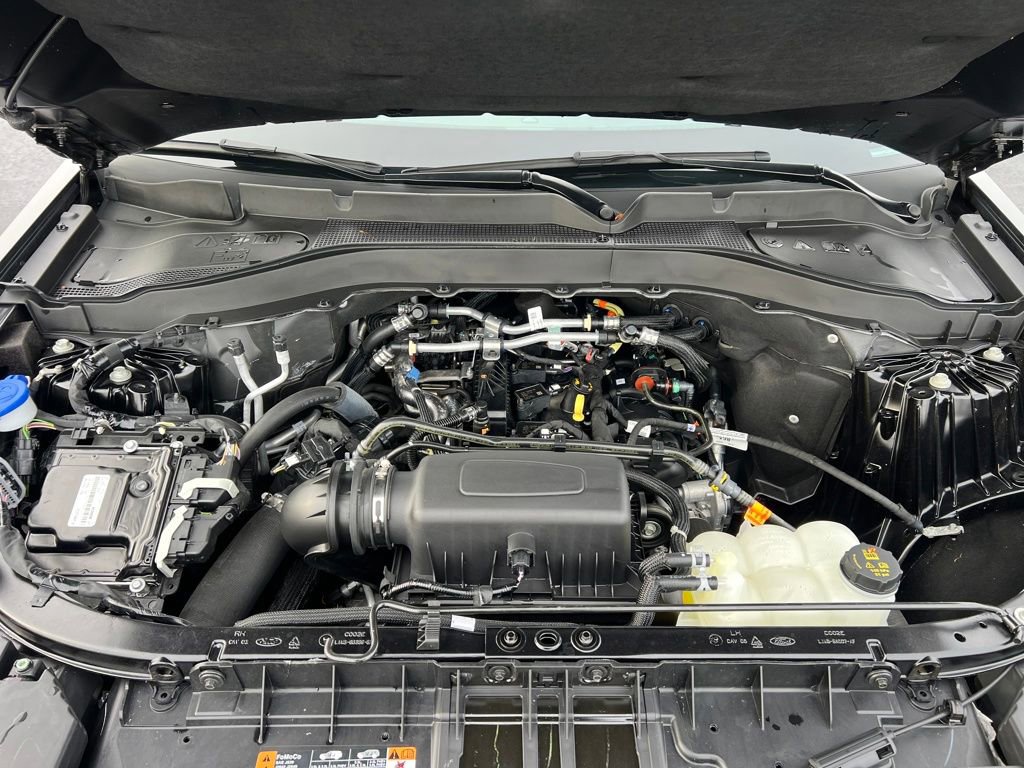 Certified 2023 Ford Explorer XLT w/ Equipment Group 202A image 28