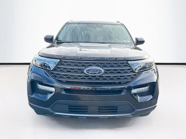 Certified 2023 Ford Explorer XLT w/ Equipment Group 202A image 8