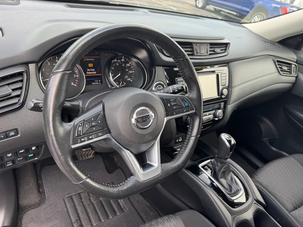 Used 2019 Nissan Rogue SV w/ Premium Package AWD/4WD image 24