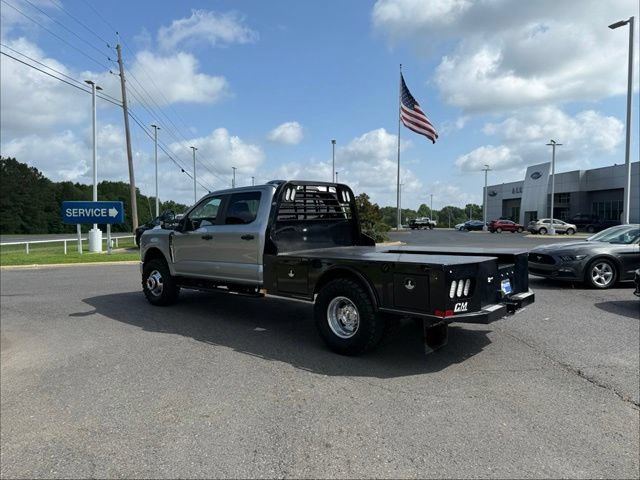 Certified 2024 Ford F350 XL w/ XL Chrome Package AWD/4WD image 4