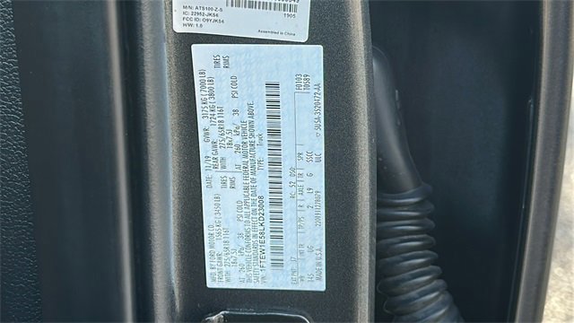 Certified 2020 Ford F150 XLT w/ Equipment Group 302A Luxury image 32