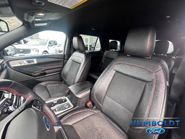 Certified 2022 Ford Explorer ST-Line w/ Class IV Trailer Tow Package AWD/4WD image 15