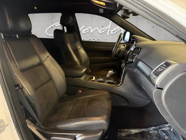 Used 2020 Jeep Grand Cherokee Altitude image 24