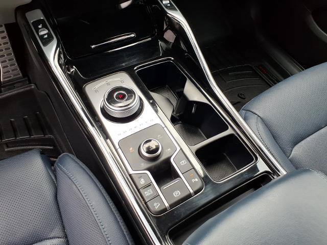 Used 2023 Kia Sorento SX Prestige w/ Panoramic Sunroof Package AWD/4WD image 25
