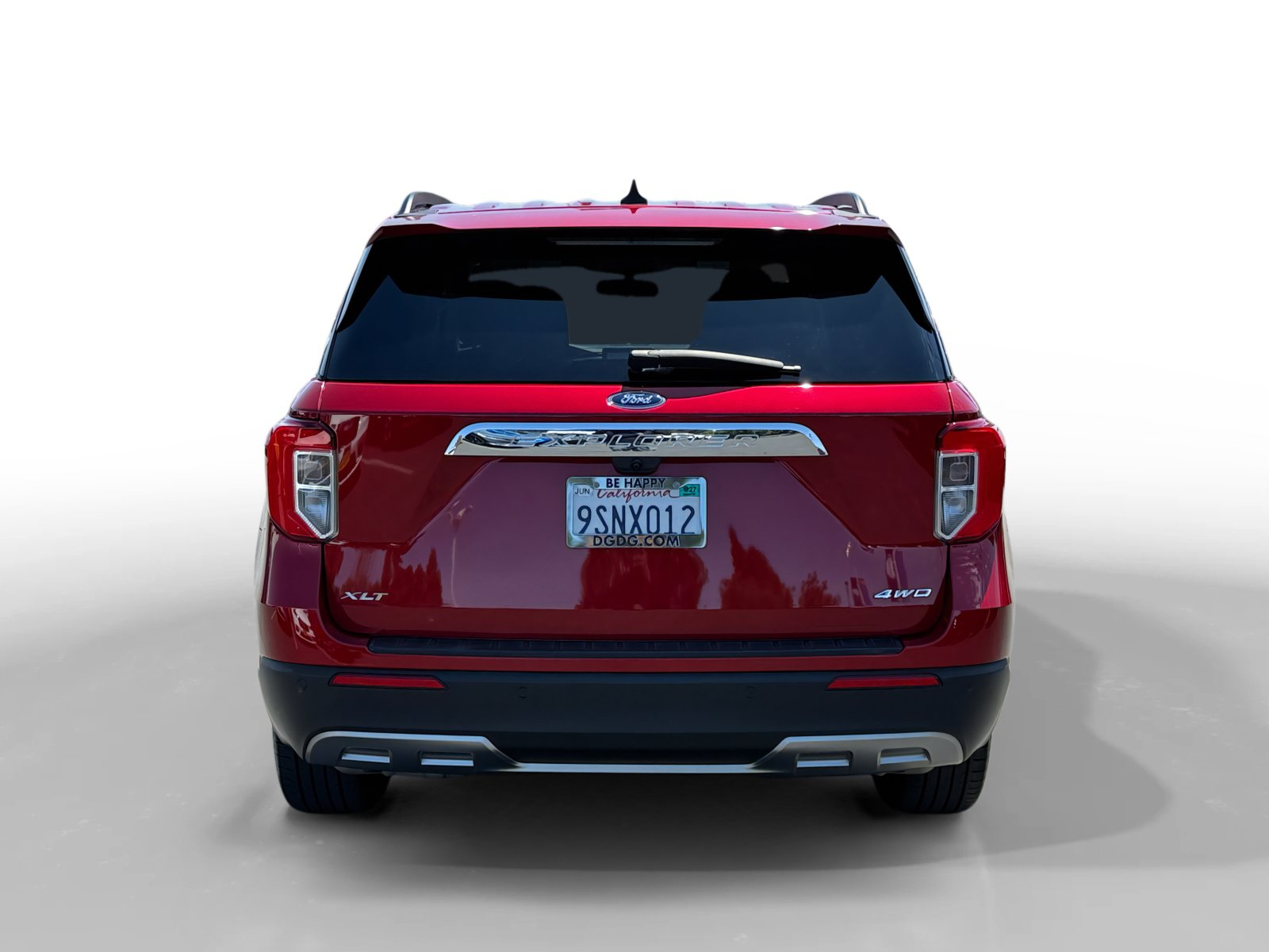 Certified 2023 Ford Explorer XLT w/ Equipment Group 202A AWD/4WD image 4
