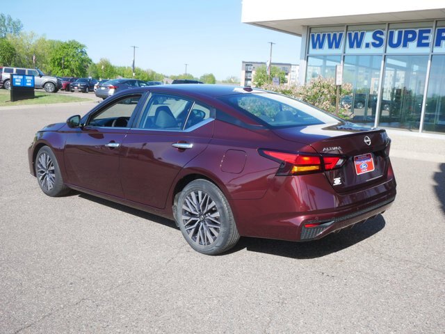 Used 2023 Nissan Altima 2.5 SV FWD image 7