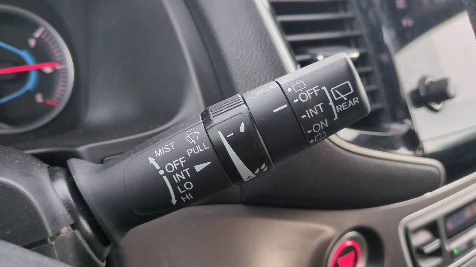 Used 2021 Honda Passport Sport image 25