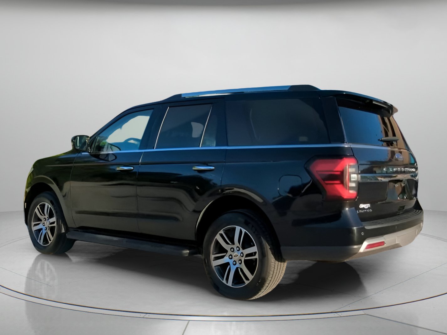 Certified 2024 Ford Expedition Limited AWD/4WD image 20