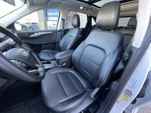 Certified 2022 Ford Escape SEL AWD/4WD image 14