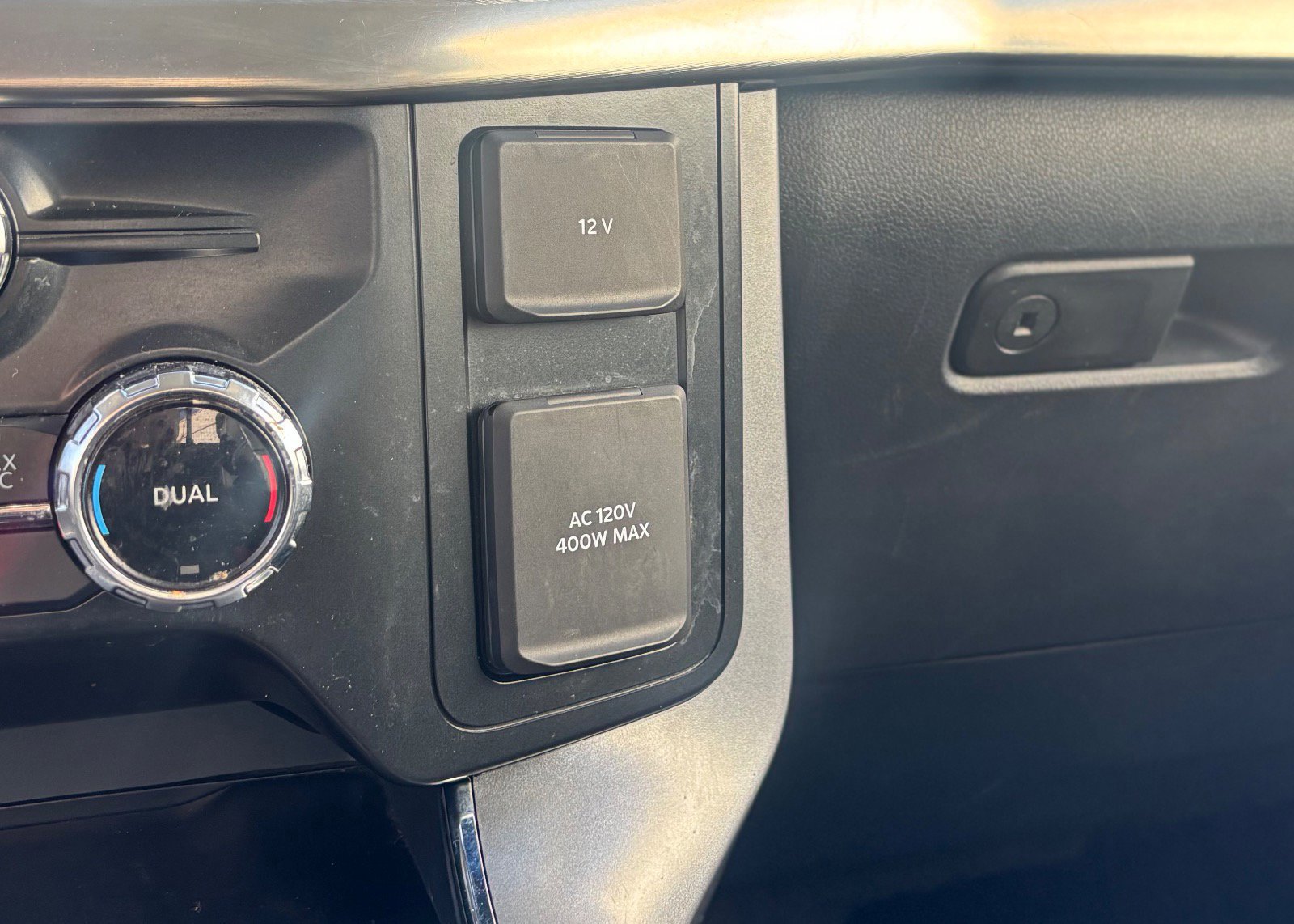 Certified 2022 Ford F150 Lariat w/ Equipment Group 502A High image 54