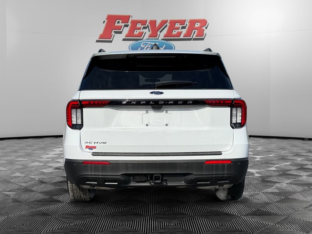 Certified 2025 Ford Explorer Active image 4