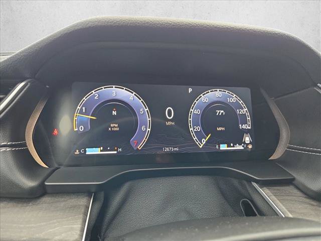 Used 2024 Jeep Grand Cherokee Limited AWD/4WD image 11
