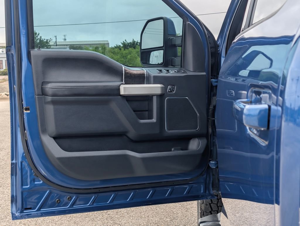 Certified 2022 Ford F250 Lariat w/ Lariat Value Package image 23