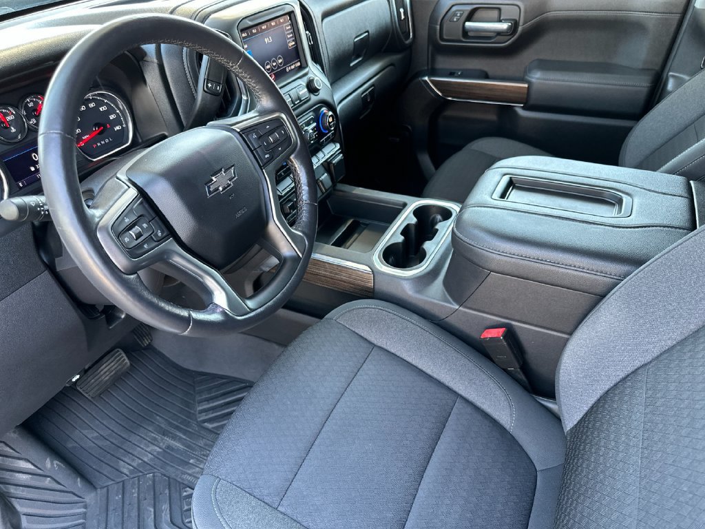 Used 2021 Chevrolet Silverado 1500 LT Trail Boss w/ Convenience Package II AWD/4WD image 9