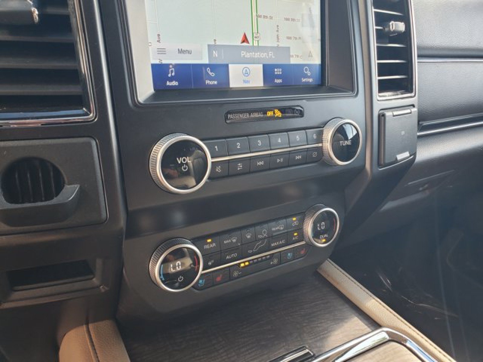 Certified 2021 Ford Expedition Max Limited RWD image 25