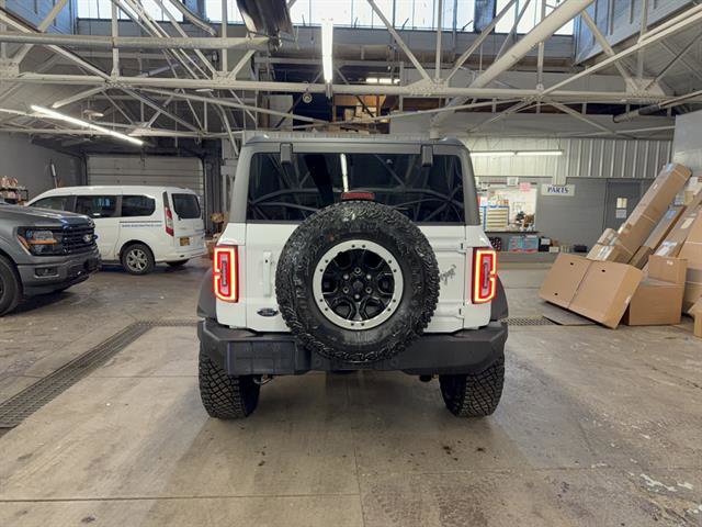 Certified 2023 Ford Bronco Outer Banks w/ Sasquatch Package image 4