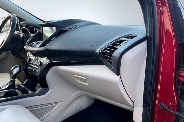Certified 2019 Ford Escape Titanium image 17