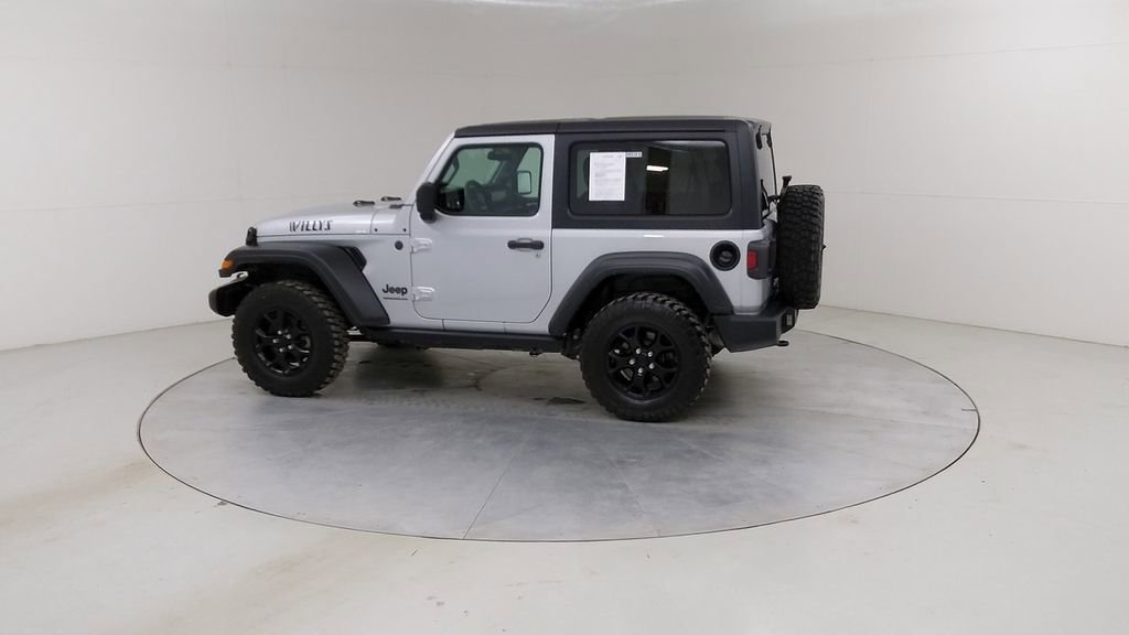 Used 2023 Jeep Wrangler Willys AWD/4WD image 16